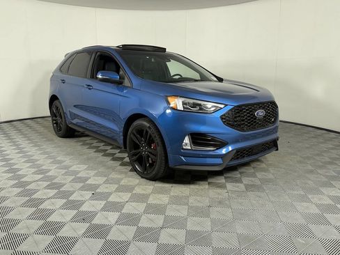 Used 2020 Ford Edge ST w/ Equipment Group 401A AWD/4WD image 4