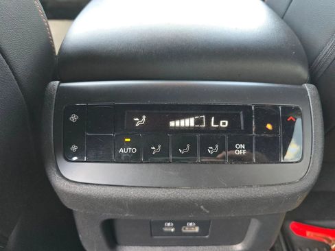 Used 2023 Nissan Pathfinder Rock Creek AWD/4WD image 28