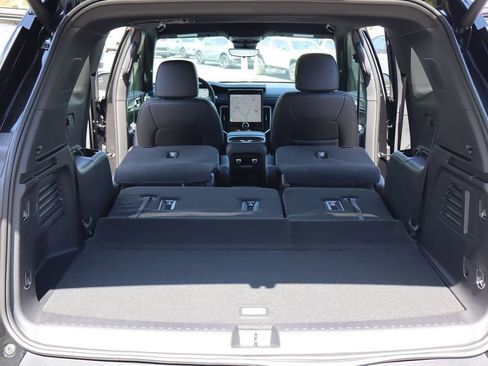 New 2026 GMC Acadia Elevation w/ Black Edition AWD/4WD image 8