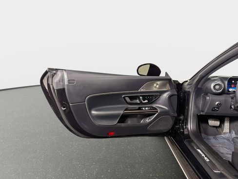 Used 2023 Mercedes-Benz SL 43 AMG image 29