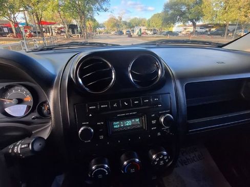 Used 2016 Jeep Patriot Sport w/ Power Value Group image 9