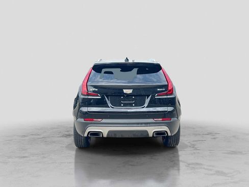 Used 2019 Cadillac XT4 Premium Luxury w/ Cold Weather Package FWD image 5
