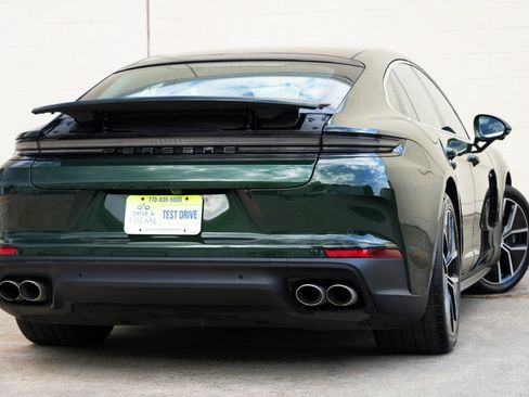 Used 2025 Porsche Panamera 4S w/ Premium Package AWD/4WD image 5