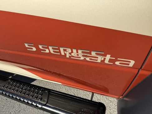 Used 2018 RAM 5500 SLT w/ Quick Order Package 29G SLT image 33