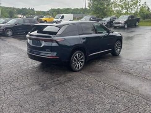 New 2025 Jeep Wagoneer S Limited image 31