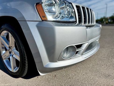 Used 2007 Jeep Grand Cherokee SRT8 w/ SRT Option Group I AWD/4WD image 21