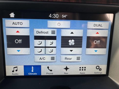 Used 2016 Ford Expedition EL Platinum image 18