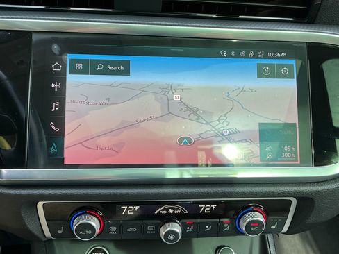 Used 2022 Audi Q3 2.0T Premium Plus w/ Premium Plus Package image 18