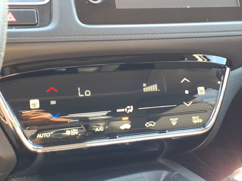 Used 2021 Honda HR-V EX image 8