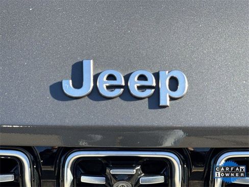 Used 2022 Jeep Grand Cherokee Summit w/ Adv Protech Group IV image 36