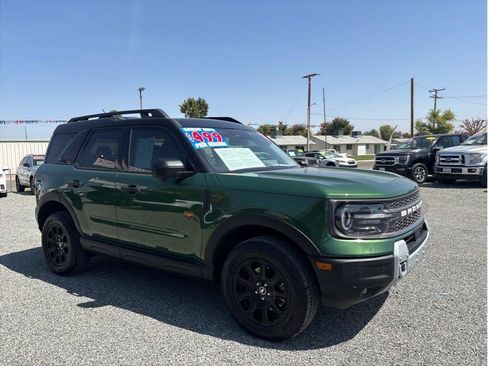 Used 2025 Ford Bronco Sport Badlands AWD/4WD image 4