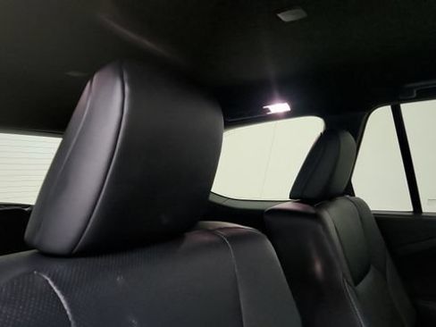 Used 2026 Lexus TX 500h AWD w/ Technology Package image 40