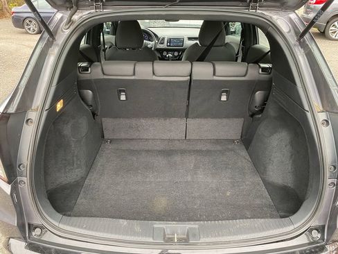 Used 2020 Honda HR-V Sport image 25
