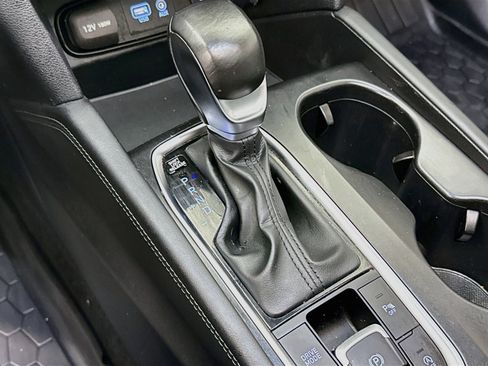 Used 2019 Hyundai Santa Fe Limited AWD/4WD image 18