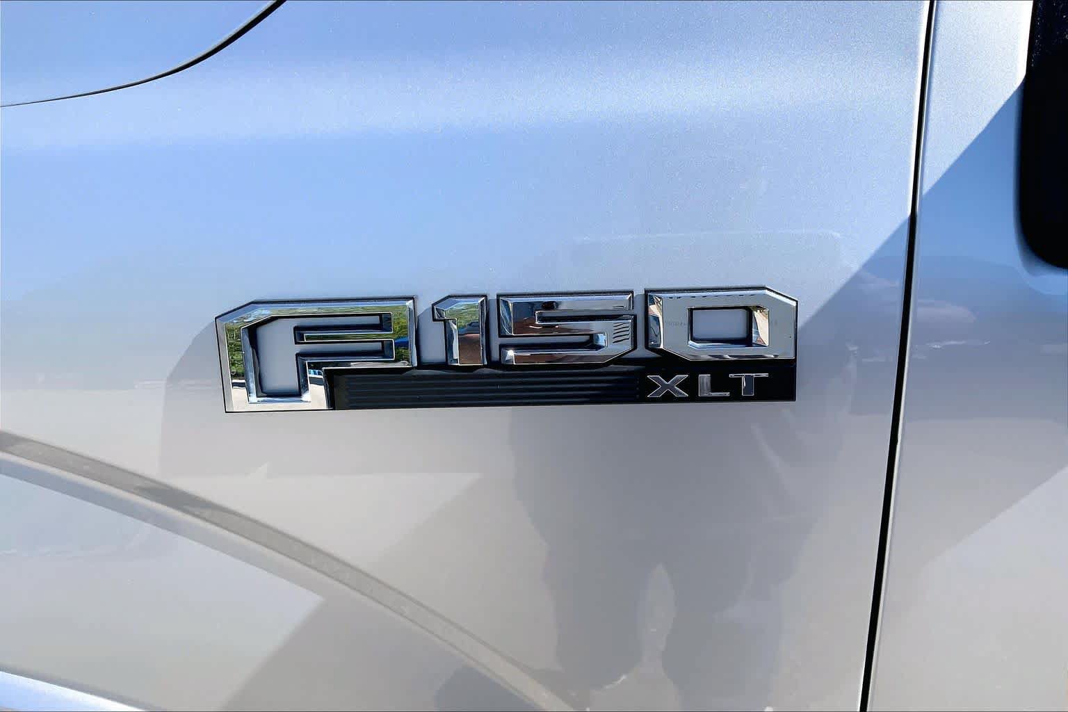 Used 2018 Ford F150 XLT w/ Equipment Group 301A Mid AWD/4WD image 10