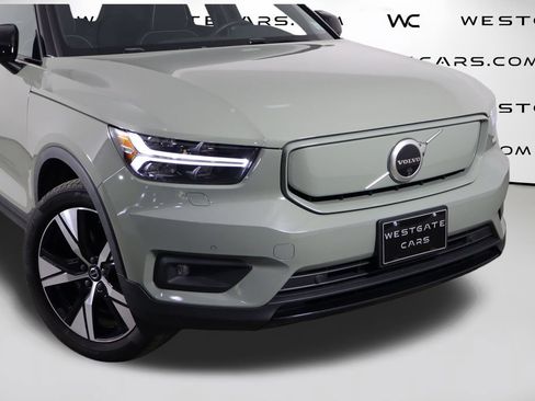 Used 2021 Volvo XC40 P8 Recharge AWD/4WD image 46