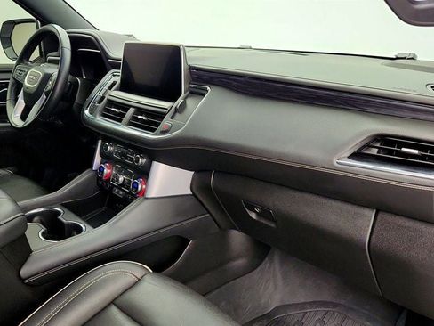 Used 2023 GMC Yukon SLT image 27