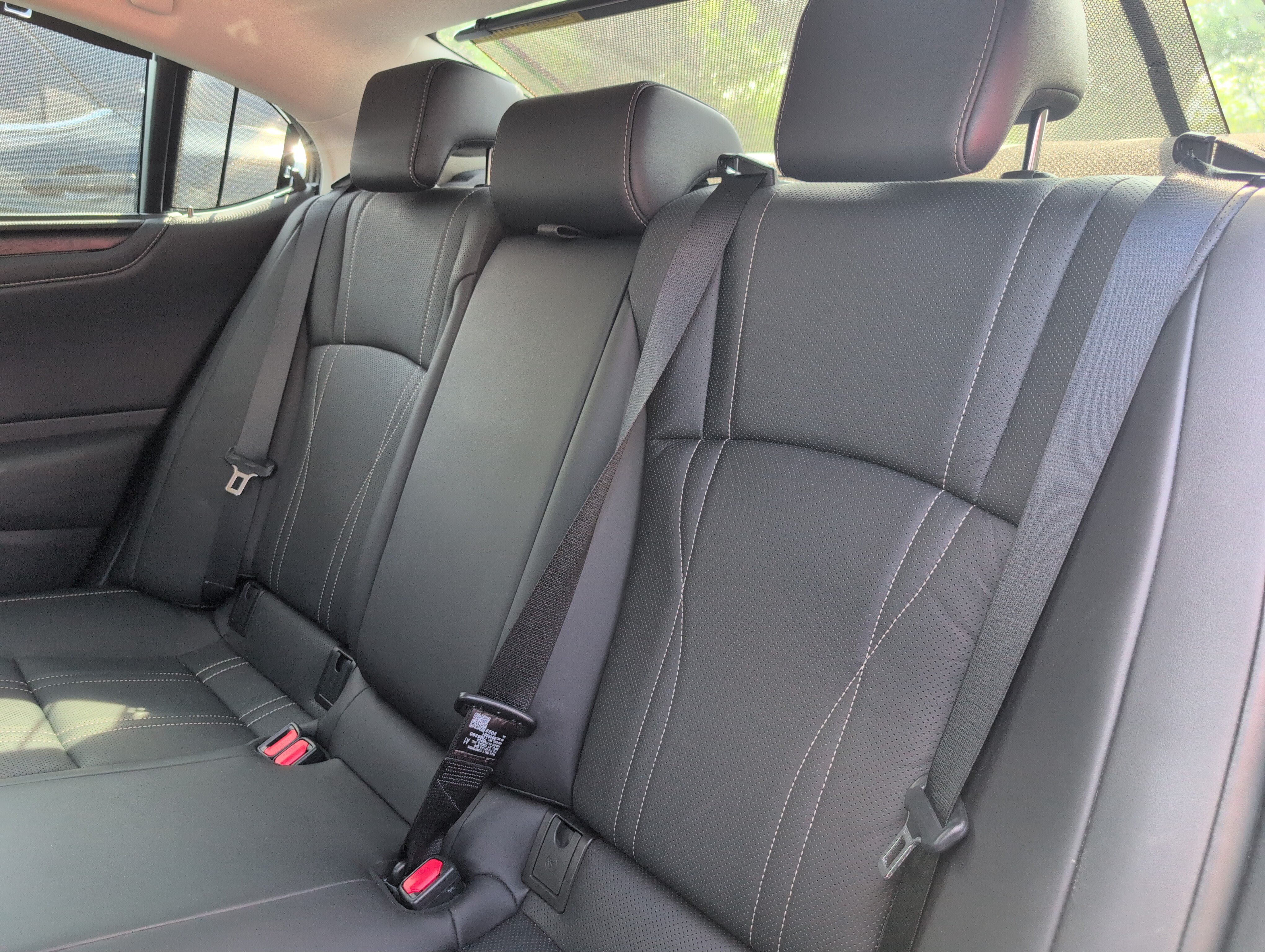 Certified 2022 Lexus ES 350 Ultra Luxury w/ Accessory Package 2 FWD image 9