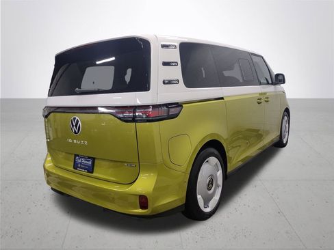 New 2025 Volkswagen ID. Buzz 1st Edition image 13