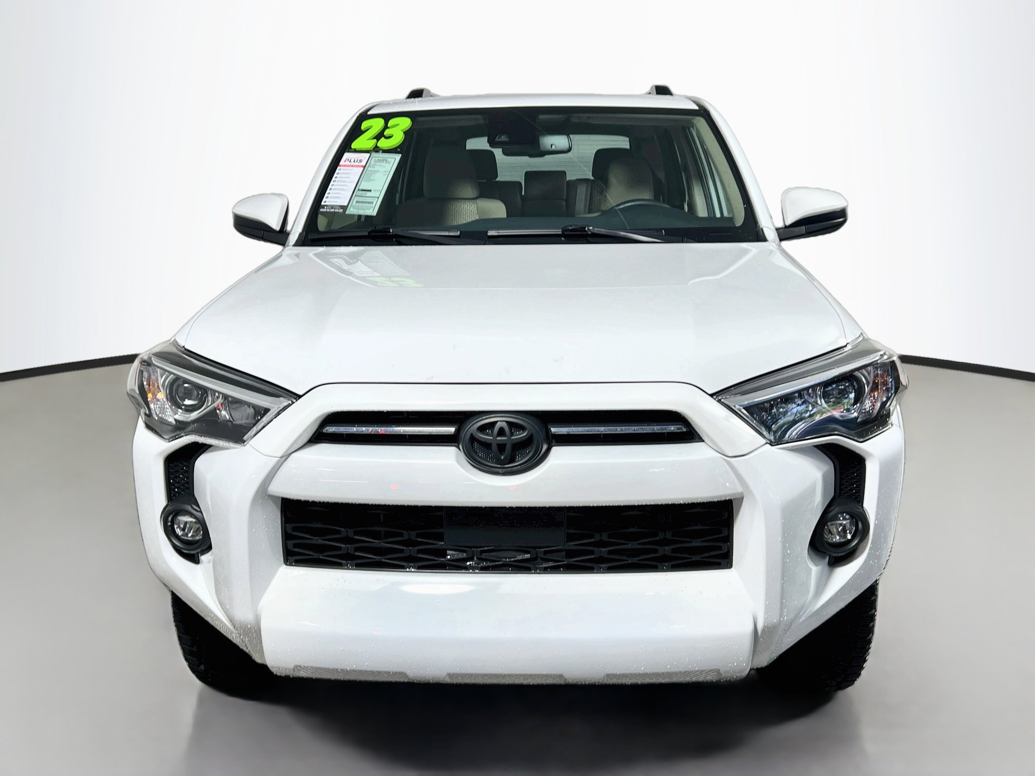 Used 2023 Toyota 4Runner SR5 AWD/4WD image 11