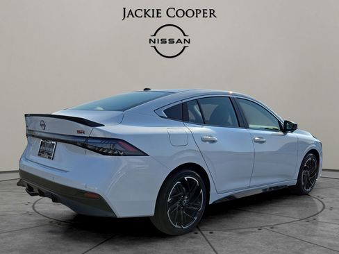 New 2026 Nissan Sentra SR w/ SR Premium Package image 5