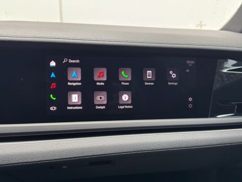 Used 2025 Porsche Panamera image 40