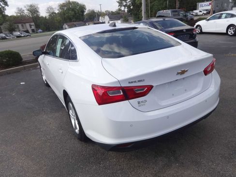 Used 2021 Chevrolet Malibu LS image 5