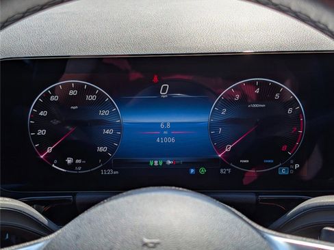 Used 2025 Mercedes-Benz GLA 250 image 29