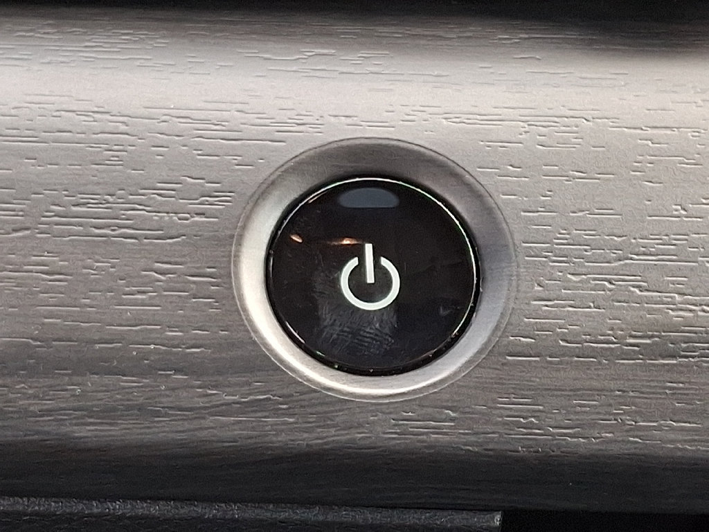 Certified 2024 Nissan Ariya AWD image 24