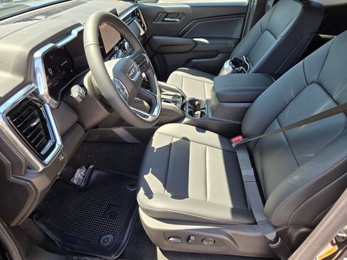 New 2026 GMC Canyon Elevation w/ Convenience Package RWD image 6