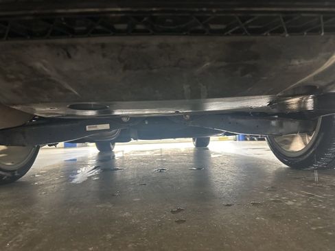 Used 2017 Volkswagen Passat 1.8T R-Line w/ R-Line Lighting Package image 24