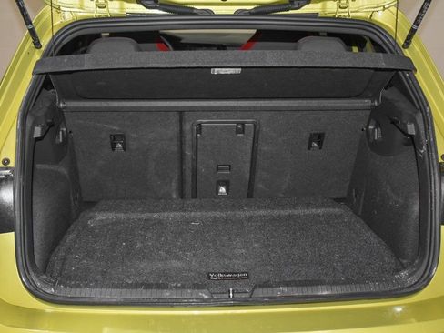 Used 2023 Volkswagen GTI 40th Anniversary Edition image 23