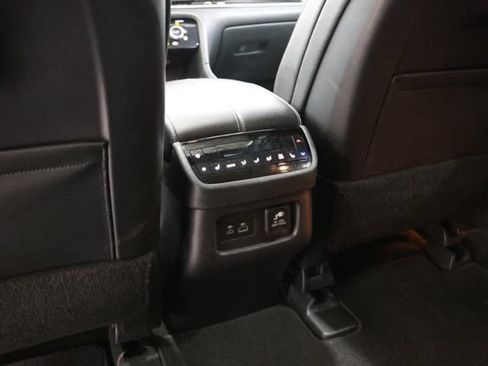 Used 2023 INFINITI QX60 Sensory AWD/4WD image 30