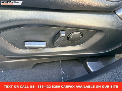 Used 2020 Ford Explorer XLT w/ Equipment Group 202A image 33