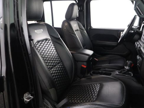 Used 2021 Jeep Wrangler Unlimited Sport image 25