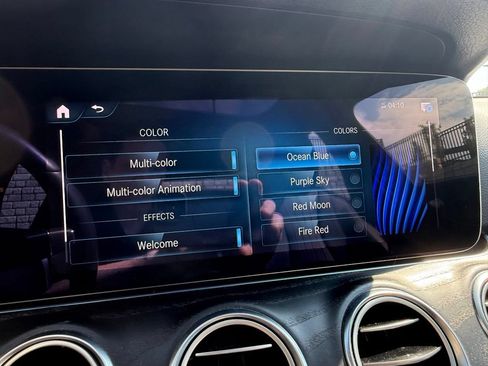 Used 2023 Mercedes-Benz E 350 4MATIC Sedan image 38