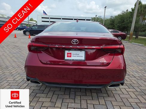 Certified 2019 Toyota Avalon XLE w/ Moonroof Package FWD image 10
