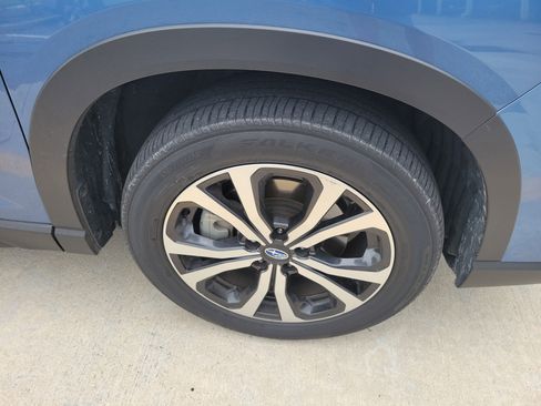 Used 2021 Subaru Forester Limited w/ Popular Package #3 AWD/4WD image 8
