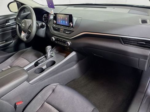 Used 2022 Nissan Altima 2.5 S image 33