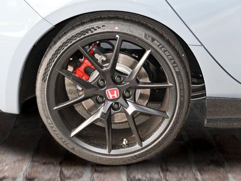 New 2025 Honda Civic Type R image 37