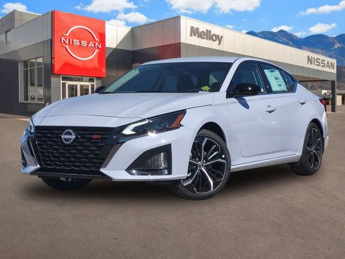 New 2025 Nissan Altima 2.5 SR w/ SR Premium Package image 13