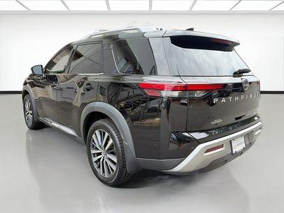 Used 2022 Nissan Pathfinder Platinum w/ Cargo Package