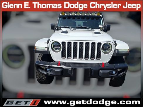 Used 2018 Jeep Wrangler Rubicon AWD/4WD image 2