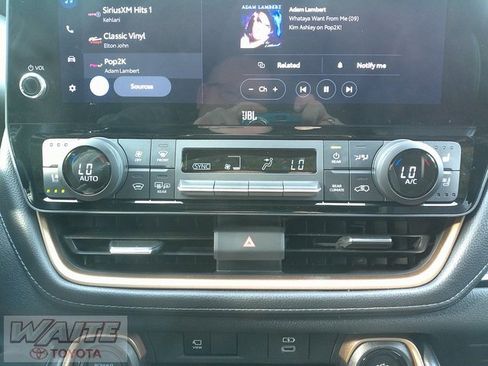 Used 2024 Toyota Grand Highlander AWD Hybrid image 18