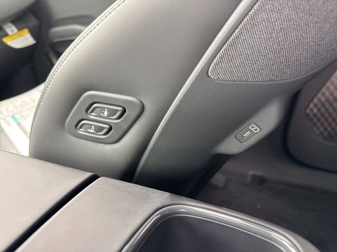 New 2026 Kia EV9 Light image 12