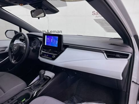Used 2024 Toyota Corolla SE image 27