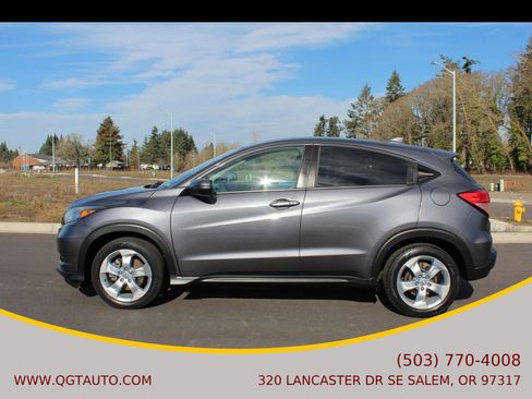 Used 2016 Honda HR-V EX image 2