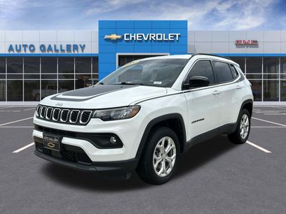 Used 2024 Jeep Compass Latitude w/ Mopar Graphics Package