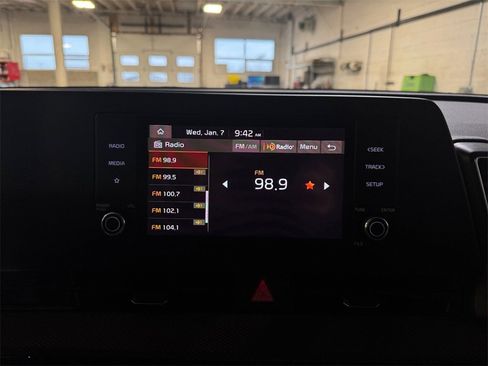 Certified 2024 Kia Sportage LX image 17