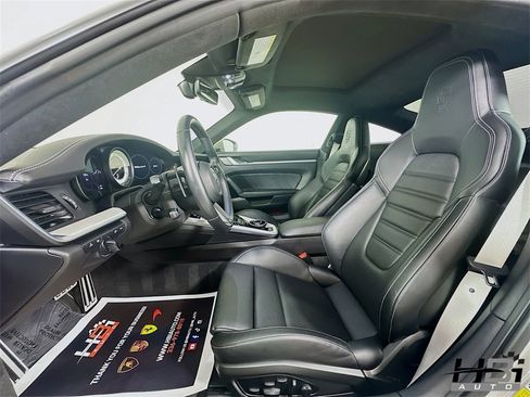 Used 2022 Porsche 911 Turbo S image 16
